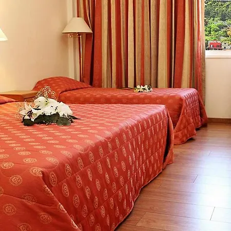 Hotell Strada Marina 4*